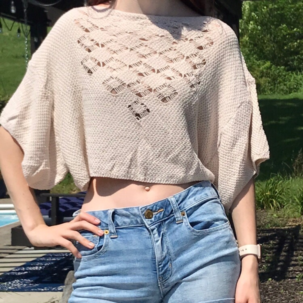 Cream cropped knit sweater